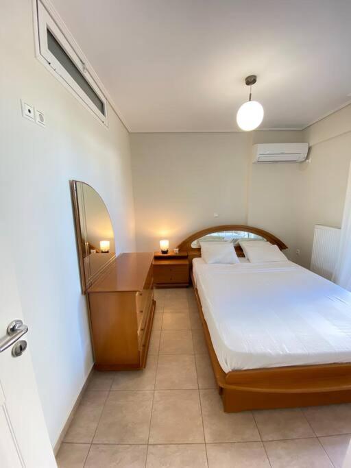 Cozy 2 Room Apartment With Garden Near Athens Air-Port 阿特米达 外观 照片